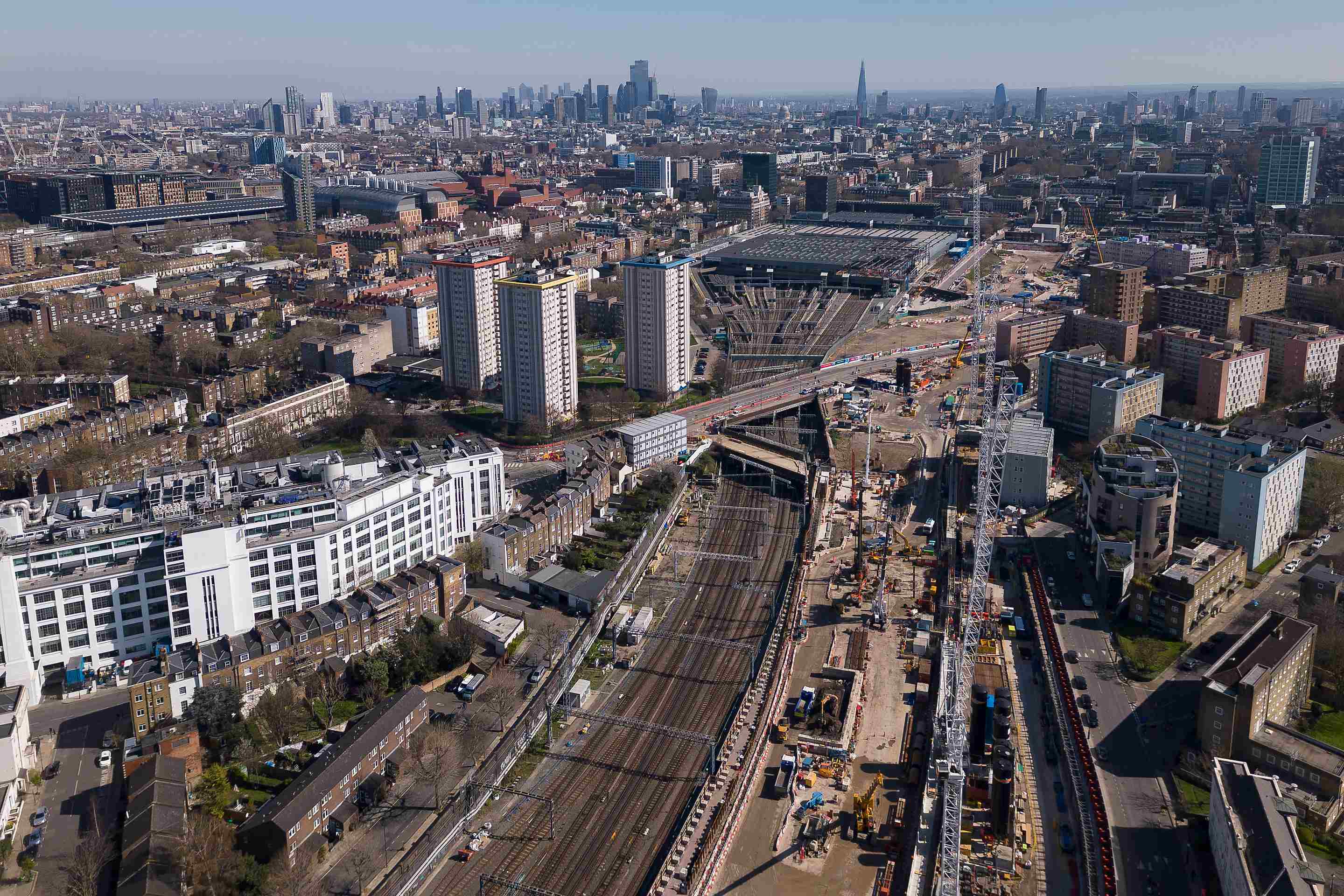 Euston luggage storage facility front view
